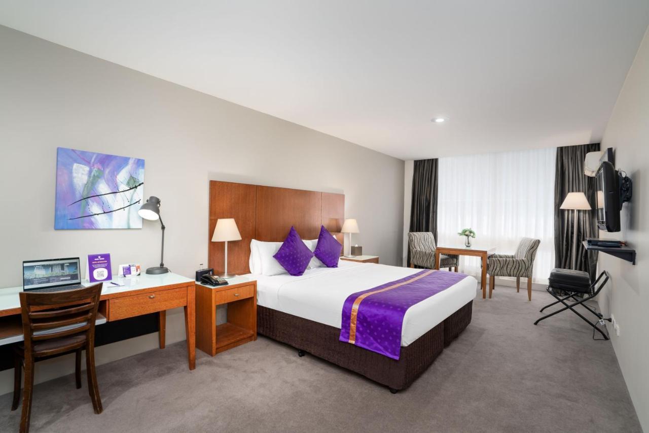Park Regis Griffin Suites Melbourne City Exterior foto