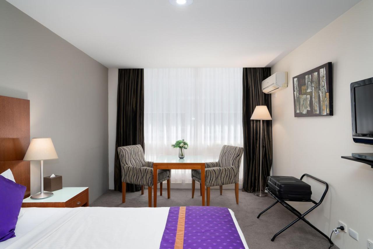 Park Regis Griffin Suites Melbourne City Exterior foto